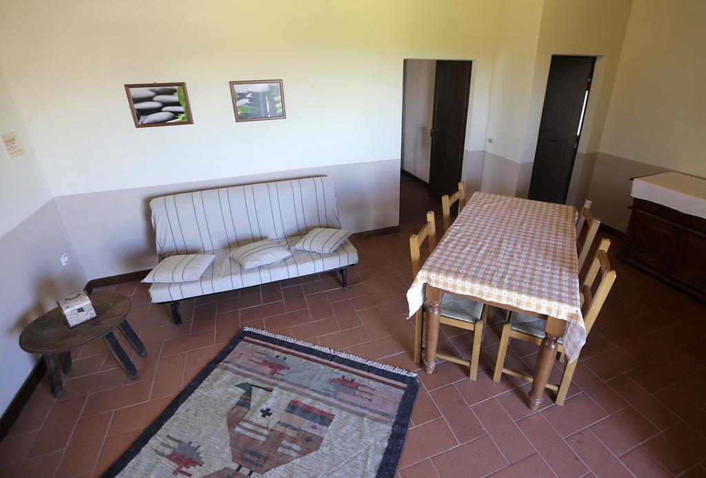 Castello Di Selvole (Adults Only) Guest House Vagliagli Bagian luar foto