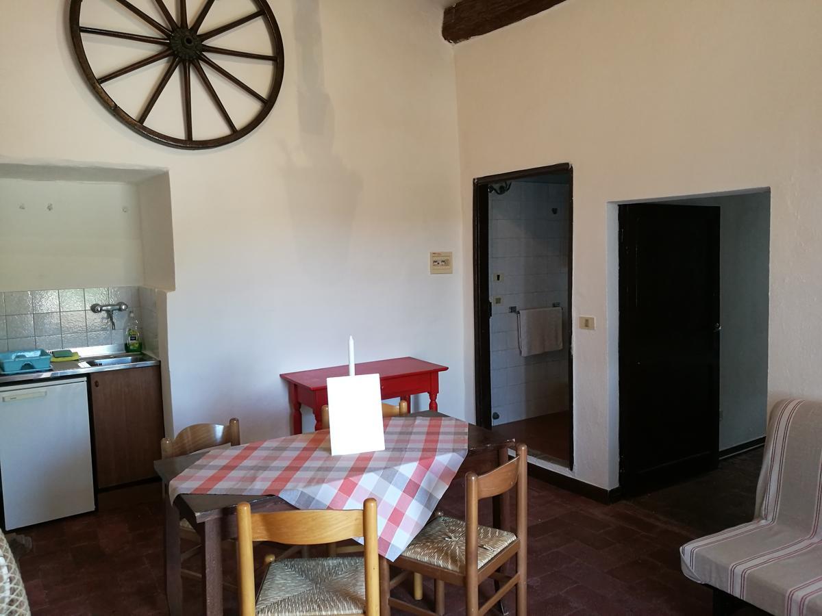 Castello Di Selvole (Adults Only) Guest House Vagliagli Bagian luar foto